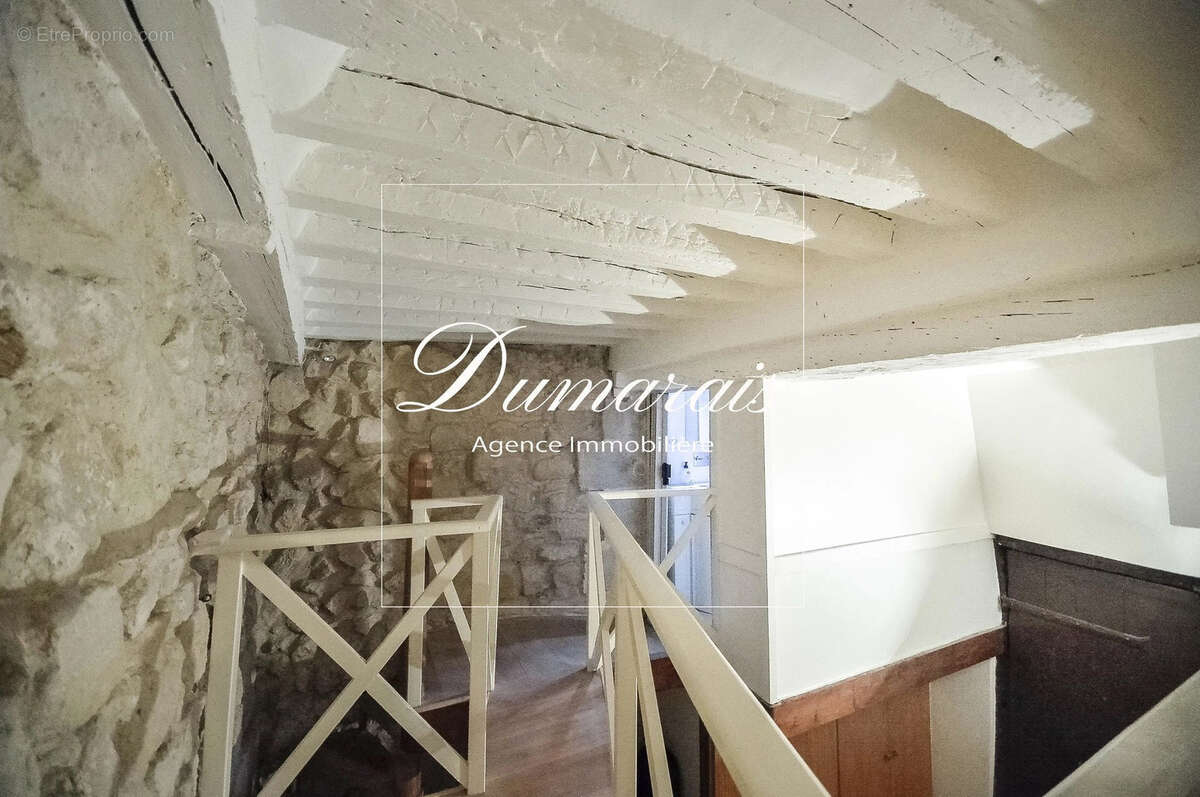 Appartement à PARIS-4E