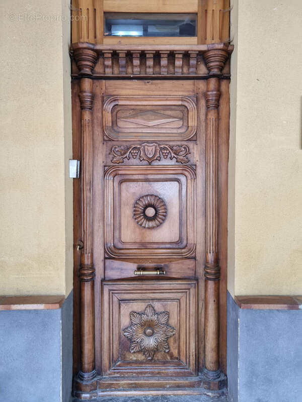 Autre à COLMARS