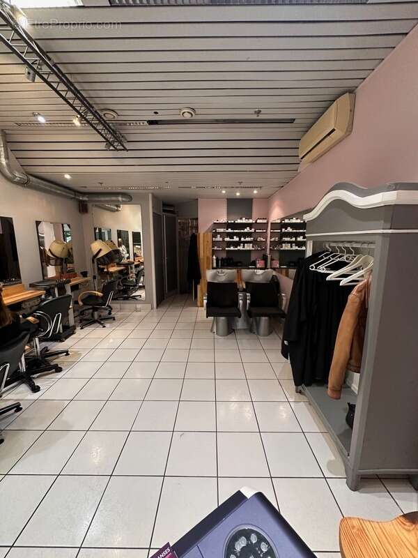 Dijon clemenceau local commercial de 28.8 m2 - photo 2