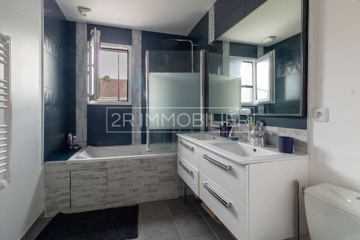 Maison à LAGNY-SUR-MARNE