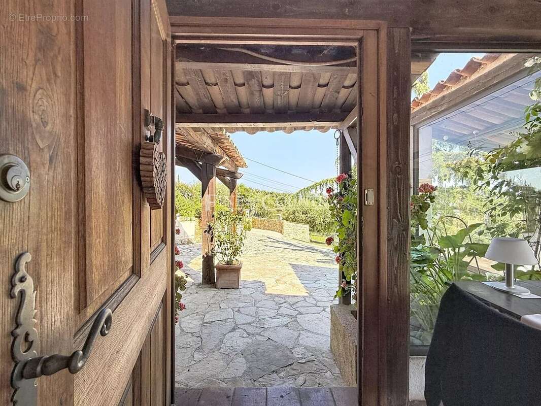 Maison à SPERACEDES