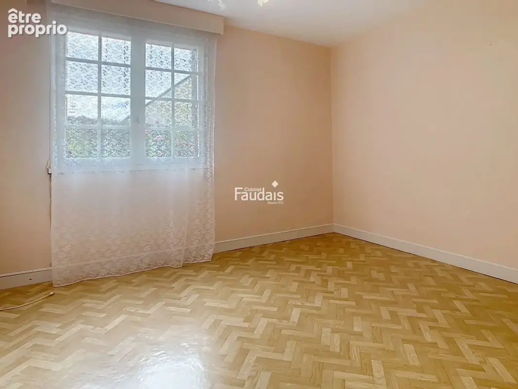 Maison 5 pièces 80 m² à vendre à Monthuchon (50200) - photo 5