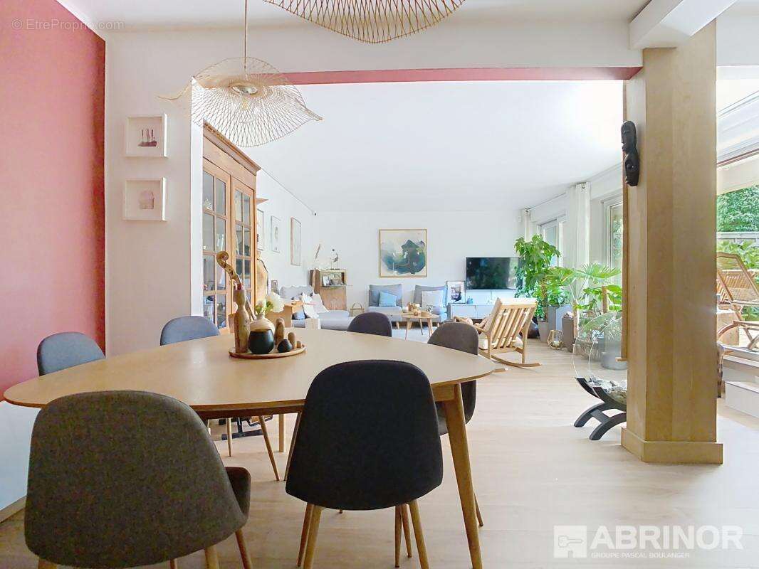 Appartement à VILLENEUVE-D&#039;ASCQ