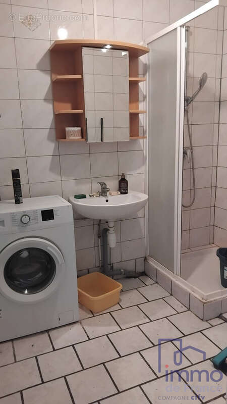 Appartement à SAINT-ETIENNE