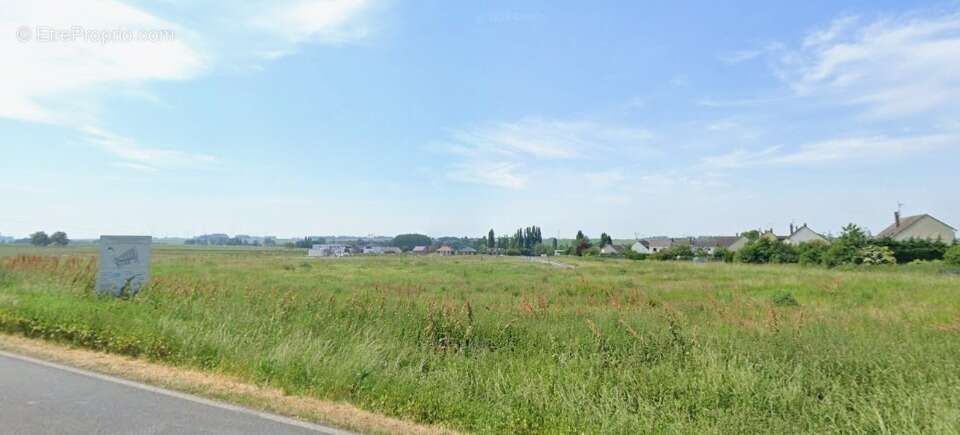 Terrain 448 m² à Douchy-Les-Mines  - photo 2