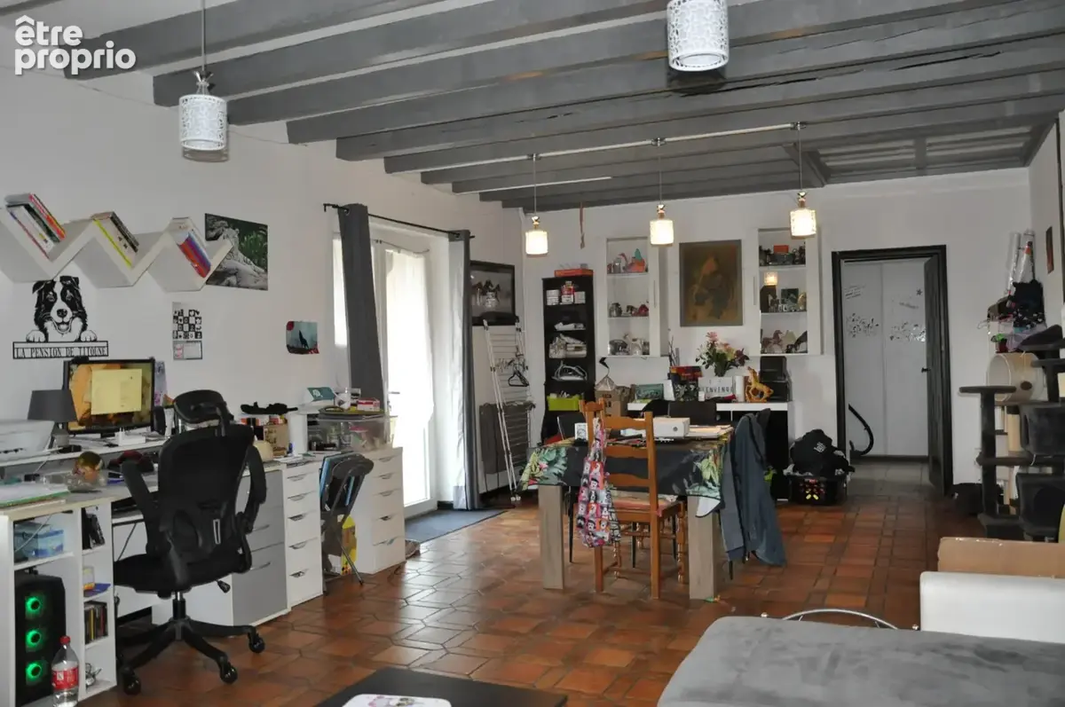 Grande maison familiale à la campagne avec 4 chambres et terrain de 3583 m2 - photo 3