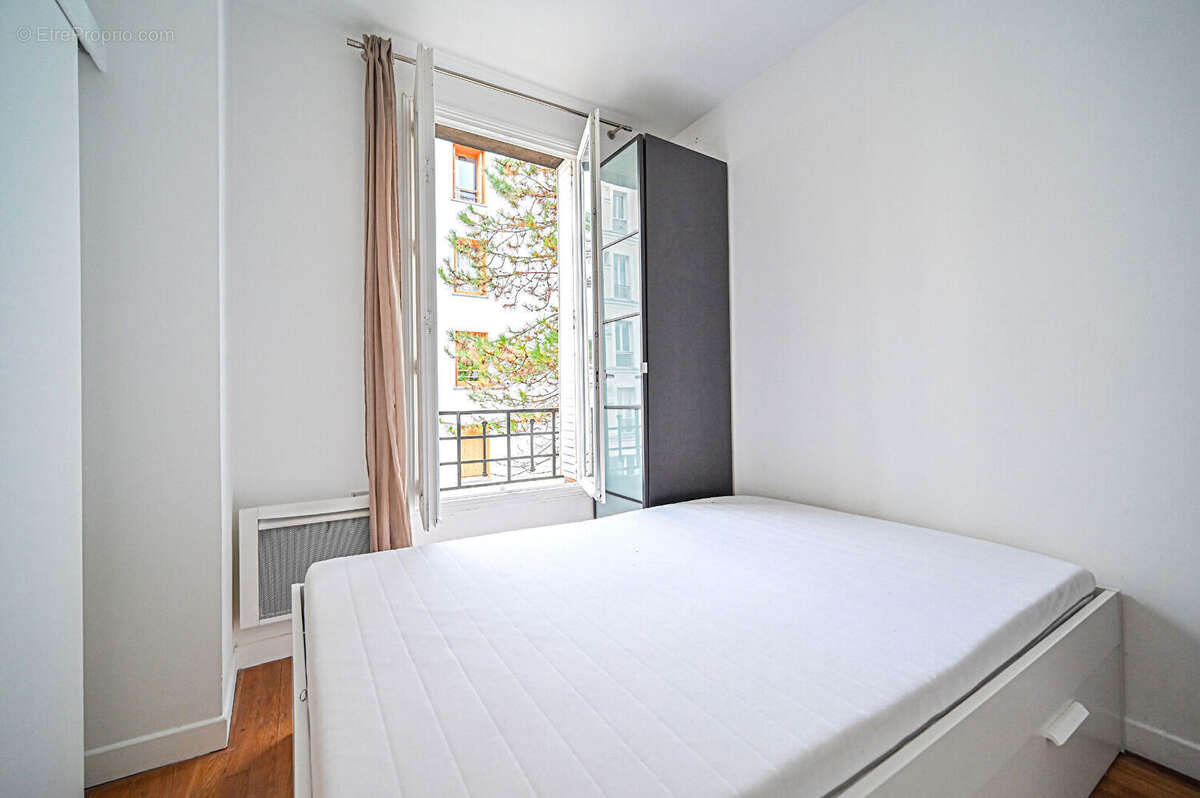 Appartement à PARIS-20E