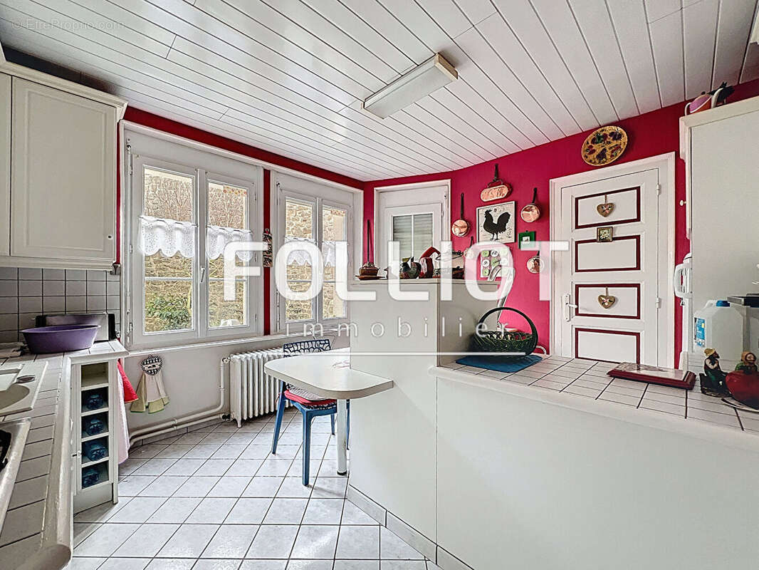 Maison en plein coeur d'Avranches 170 m2 ! - photo 5