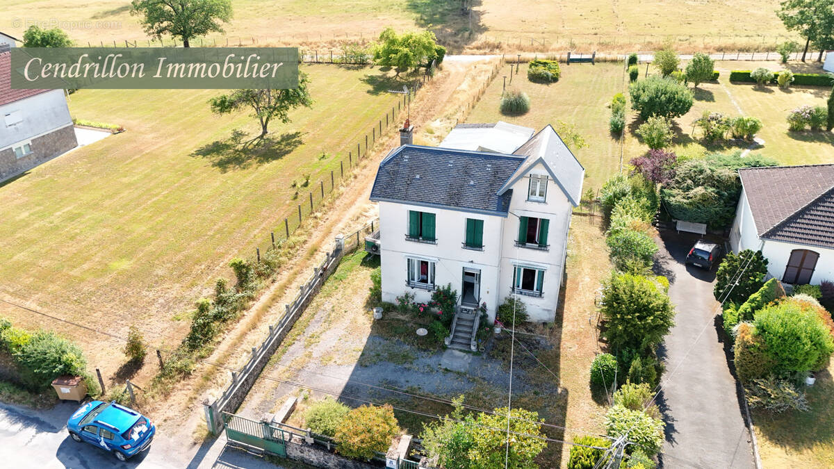 Maison à BOURGANEUF