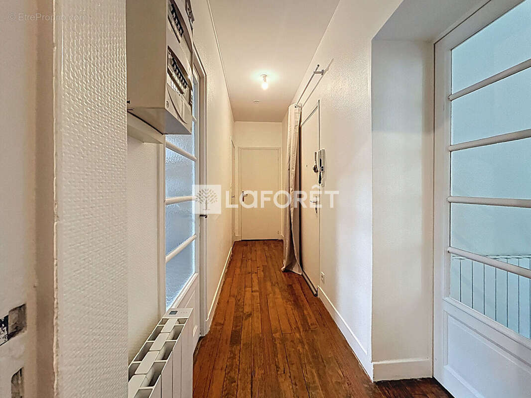 Appartement à FALAISE