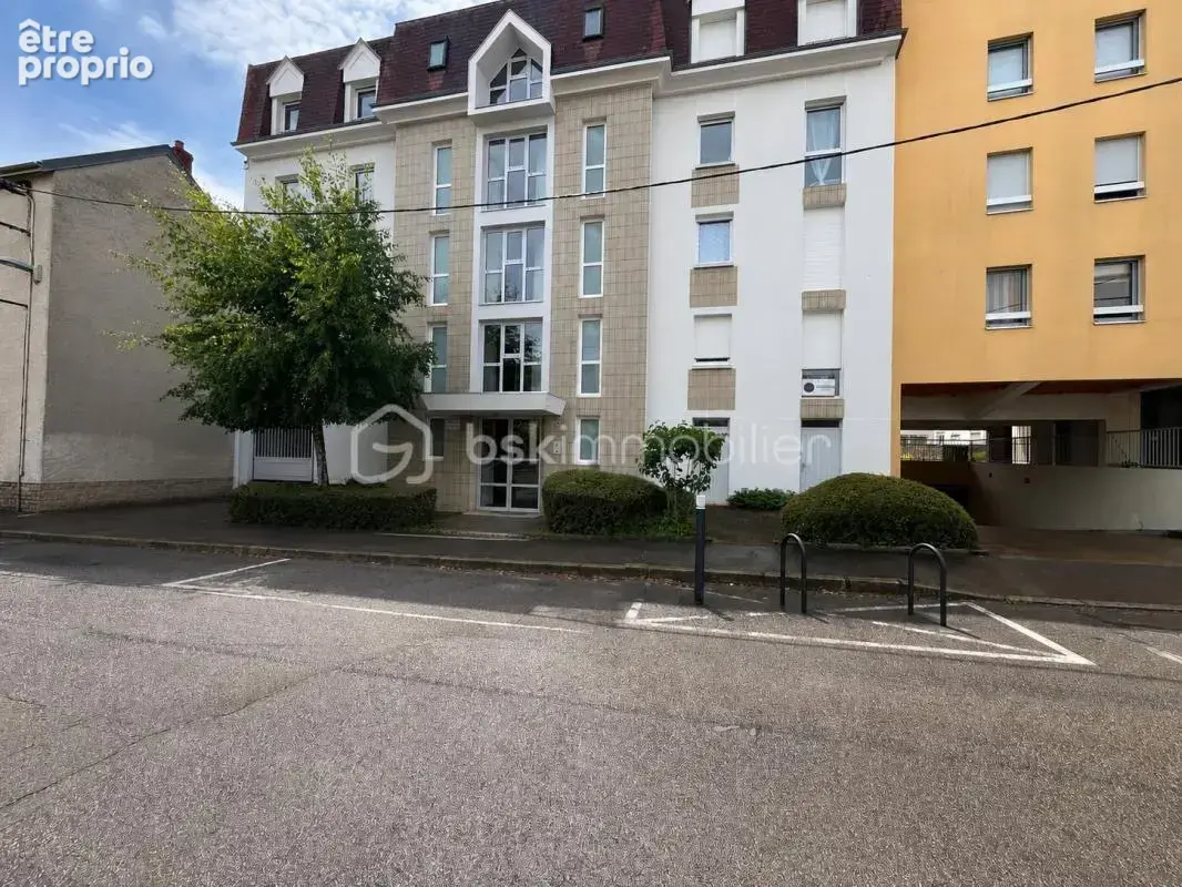 DIJON Montchapet : Appartement T3 65m² 2 chambres, balcon, ascenseur, place de parking - photo 2