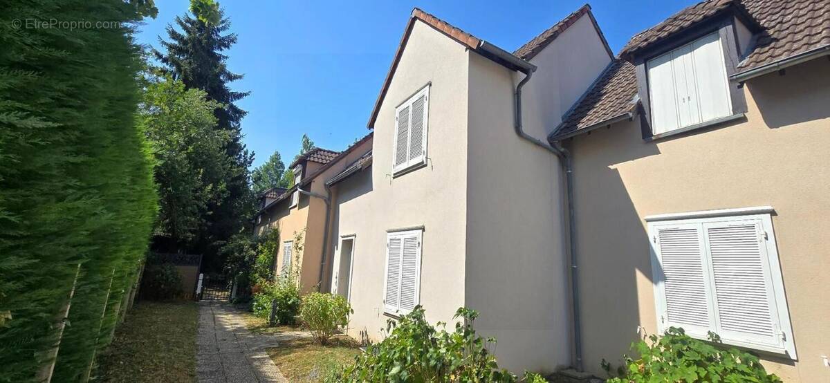 Maison à CHARTRES