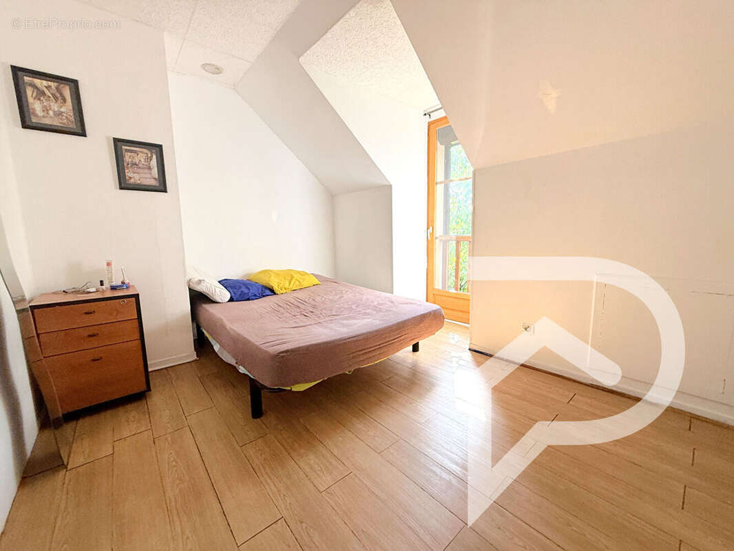 Maison à CHAMPAGNE-SUR-OISE