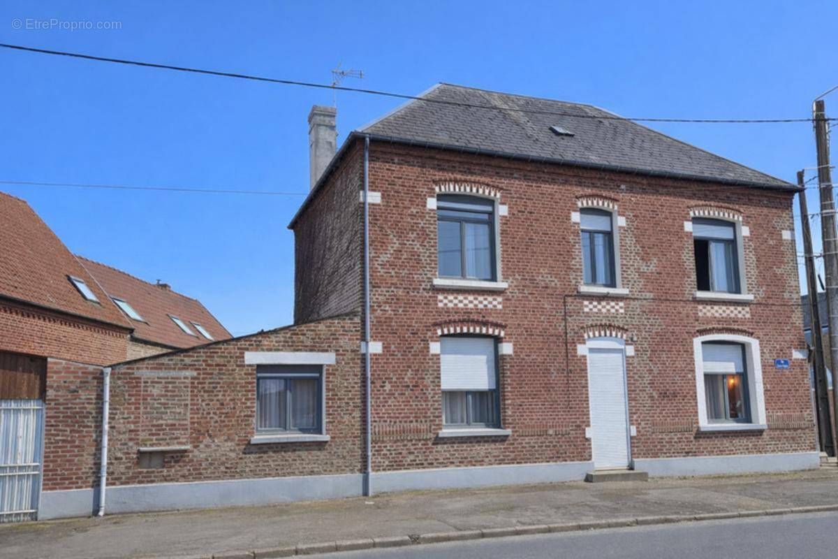 Maison à INCHY-EN-ARTOIS