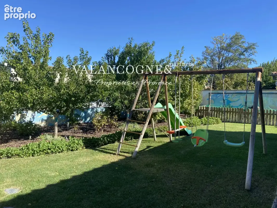 Maison avec piscine chauffée à Mollégès - photo 5