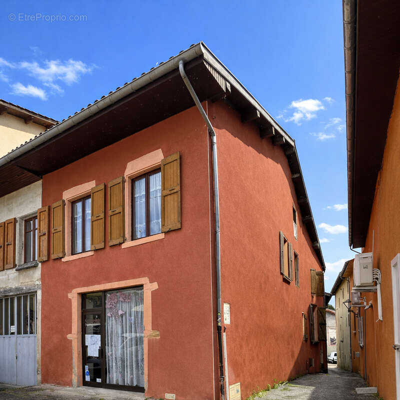 Maison à LA COTE-SAINT-ANDRE