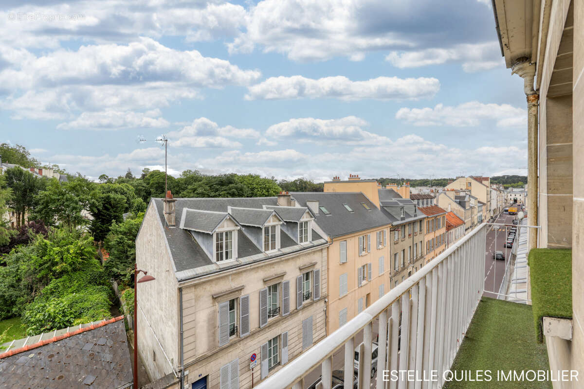 Appartement à VERSAILLES