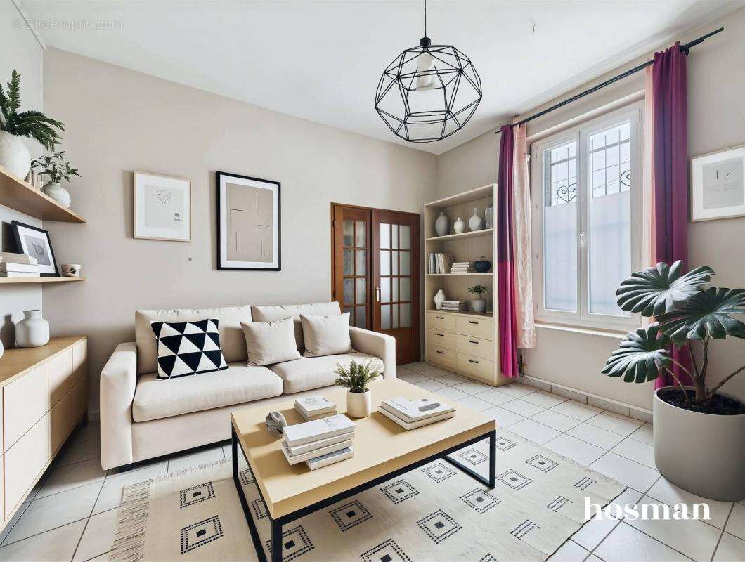 Maison à PIERRE-BENITE