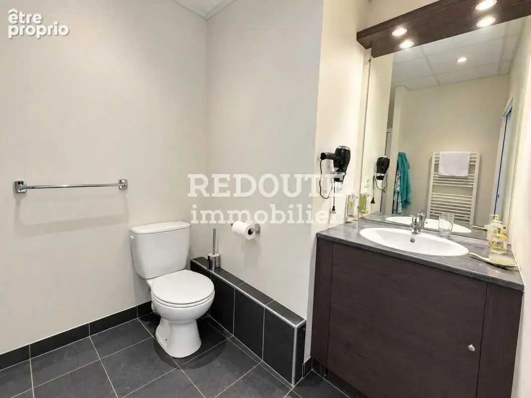 A vendre en exclusivité - reims secteur gare - studio meublé - photo 6