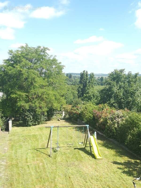 Maison à BEAUMONT-SUR-OISE