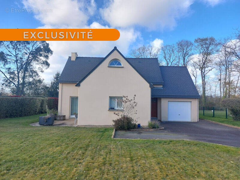 Maison à SAINT-DOMINEUC