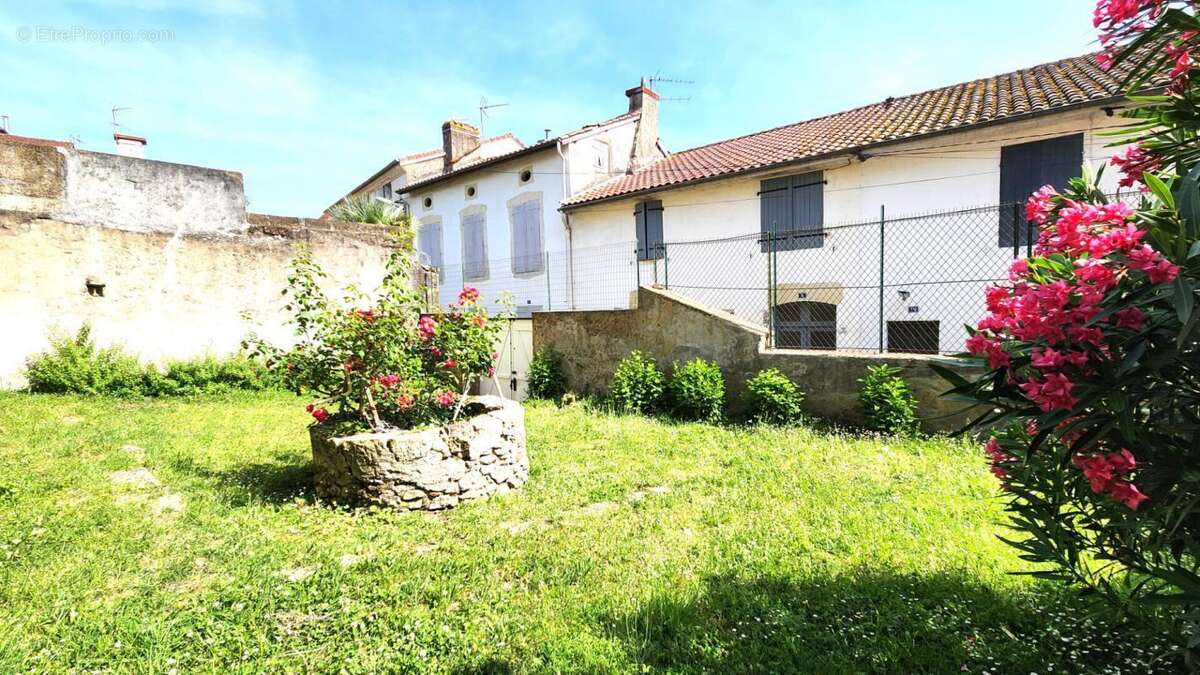 Maison à MUGRON