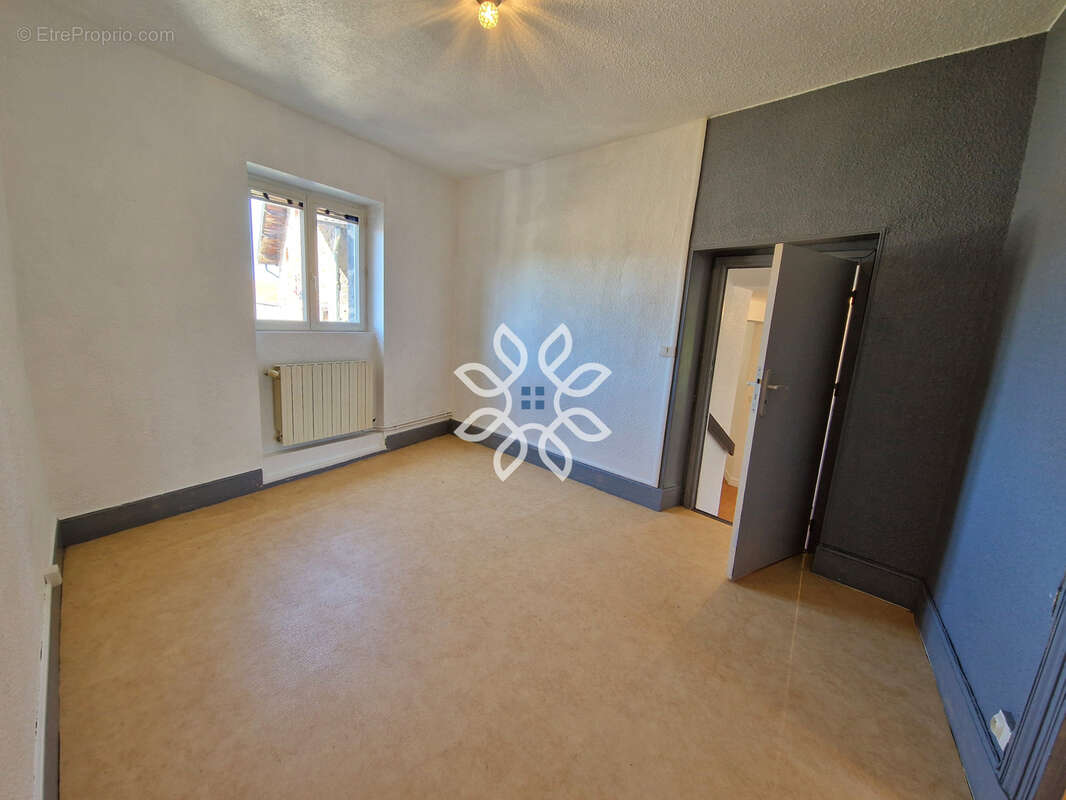 Appartement à PAULHAGUET