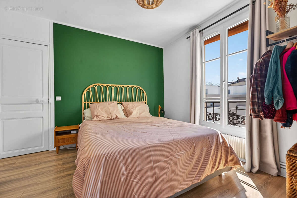 Appartement à PARIS-19E