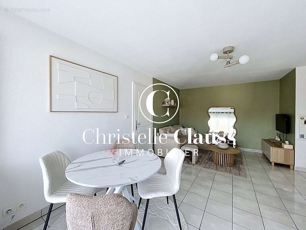 Appartement Saint Louis 3 pièce(s) 61.65 m2 - photo 4