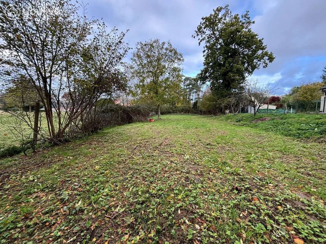 Terrain à INGOUVILLE