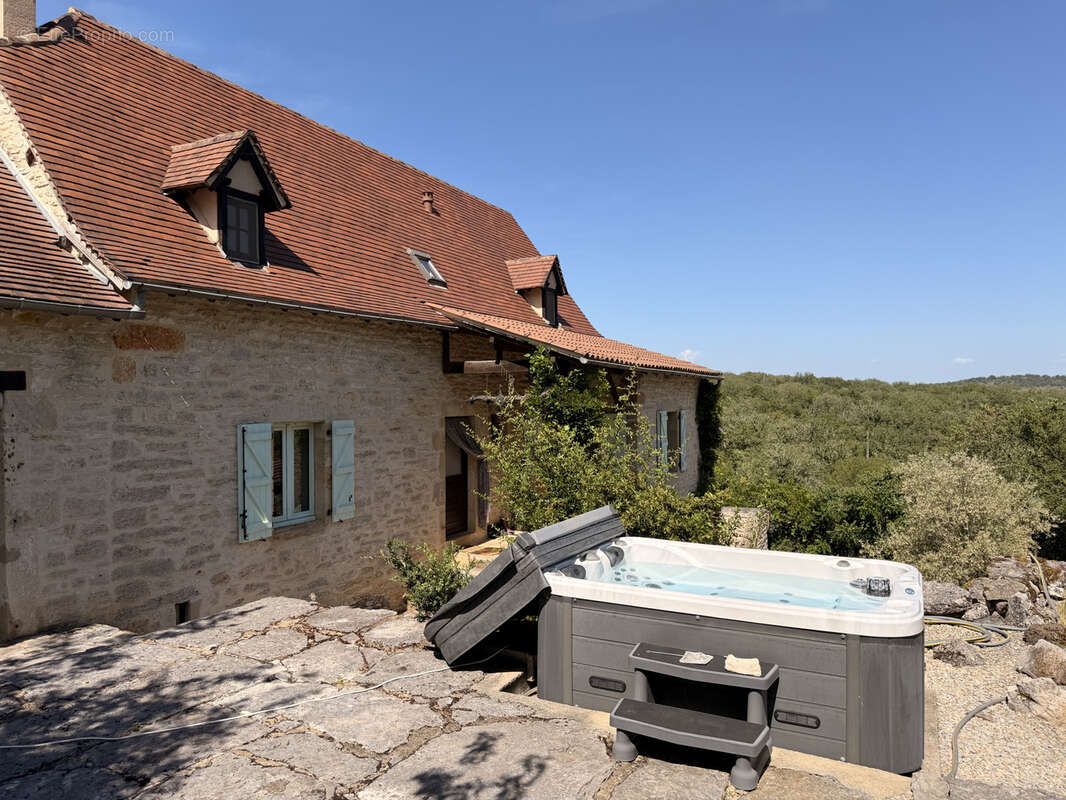 Maison à CAJARC