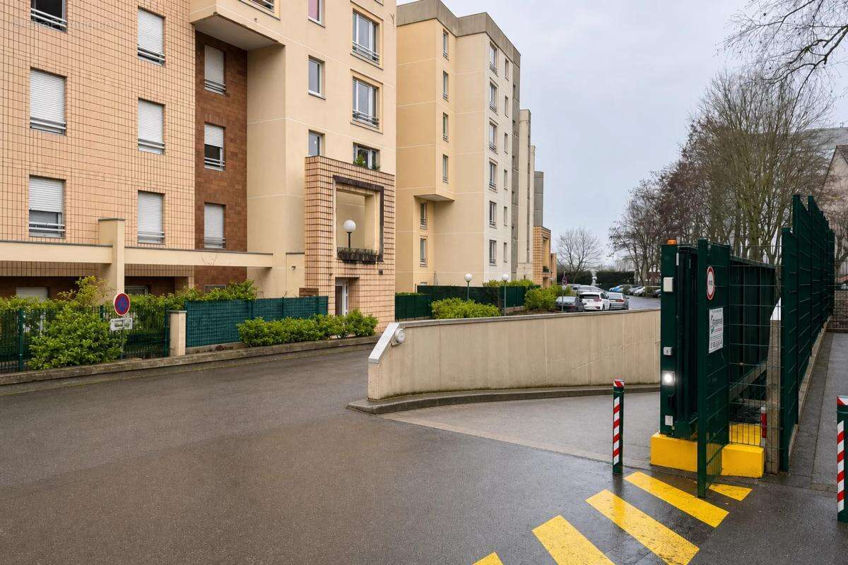 Appartement à TORCY