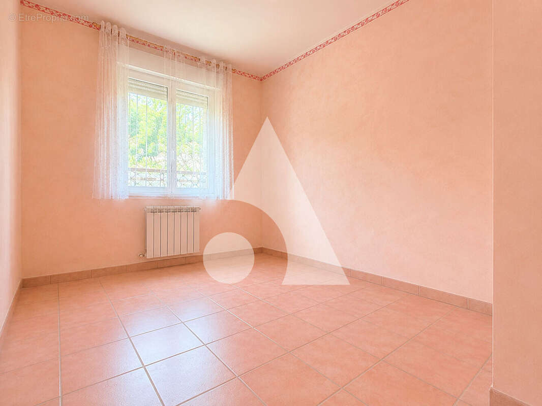 Appartement à BOUC-BEL-AIR