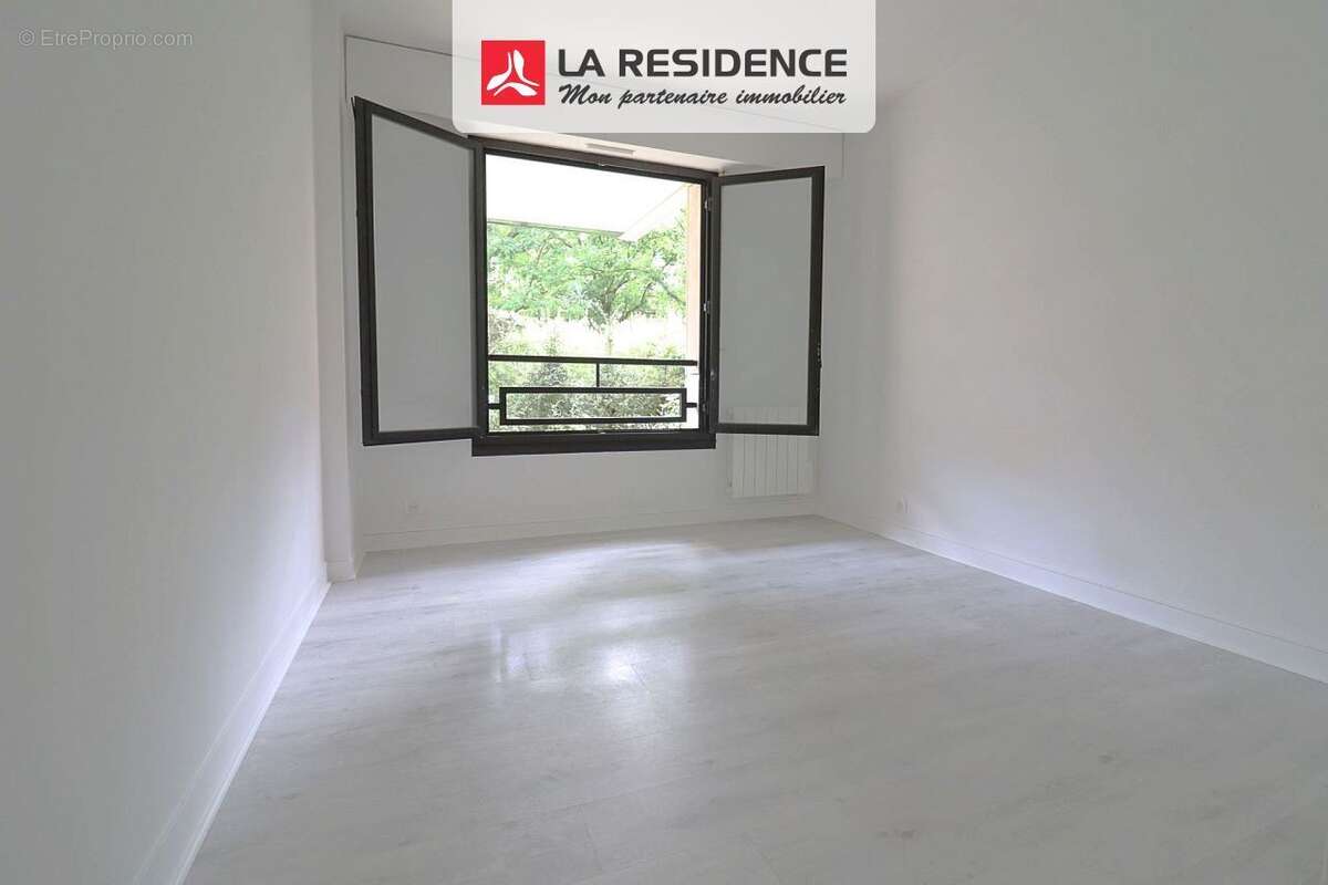 Appartement à VERSAILLES