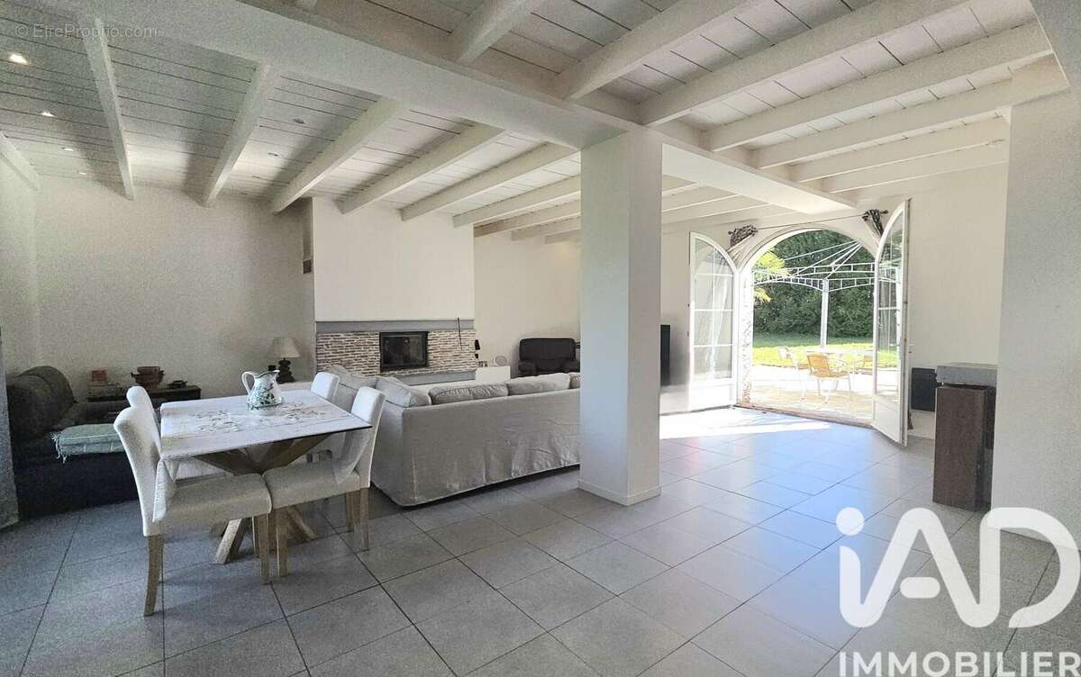 Photo 6 - Maison à BAZOCHES-LES-GALLERANDES