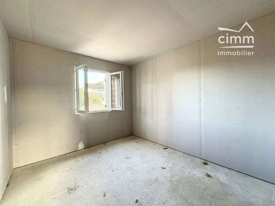 Maison à MALEMORT-DU-COMTAT