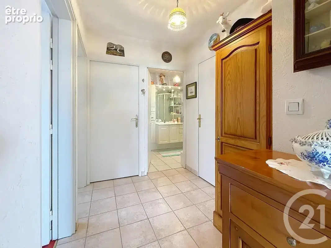 Appartement 3 pièces 82 m² à vendre à Chartres (28000) - photo 8