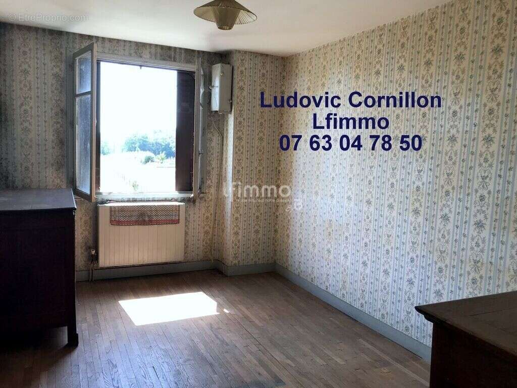 Maison à CHATEAU-CHERVIX