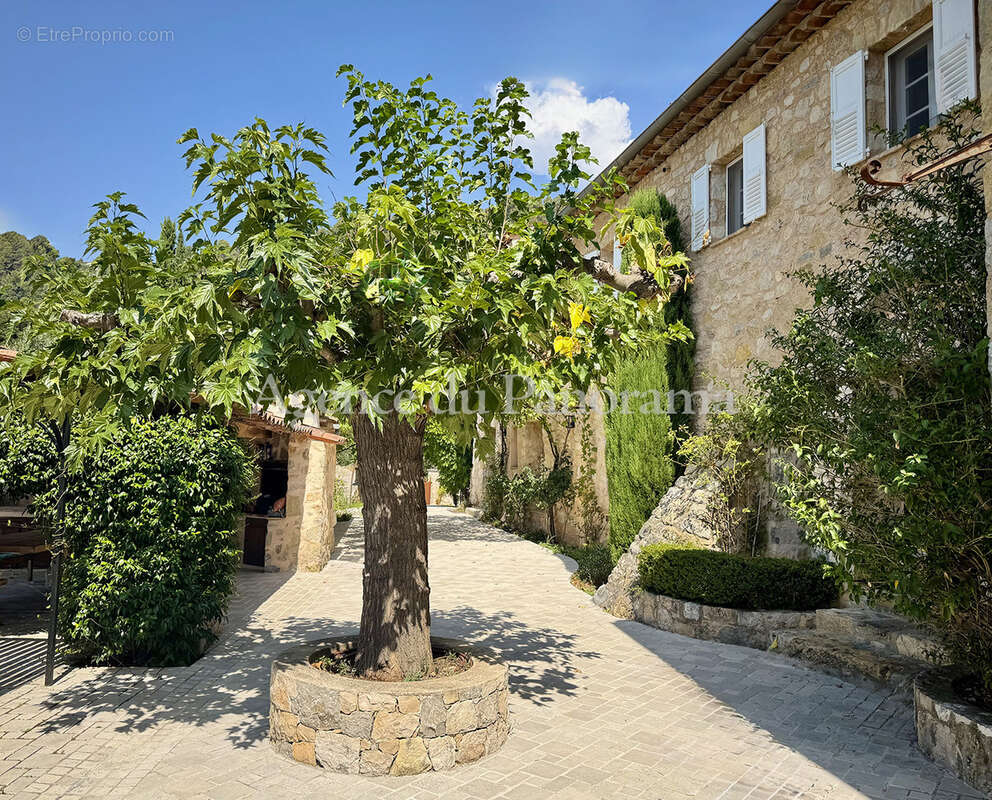 Maison à CABRIS