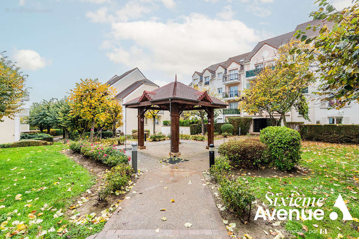 Appartement à CHILLY-MAZARIN