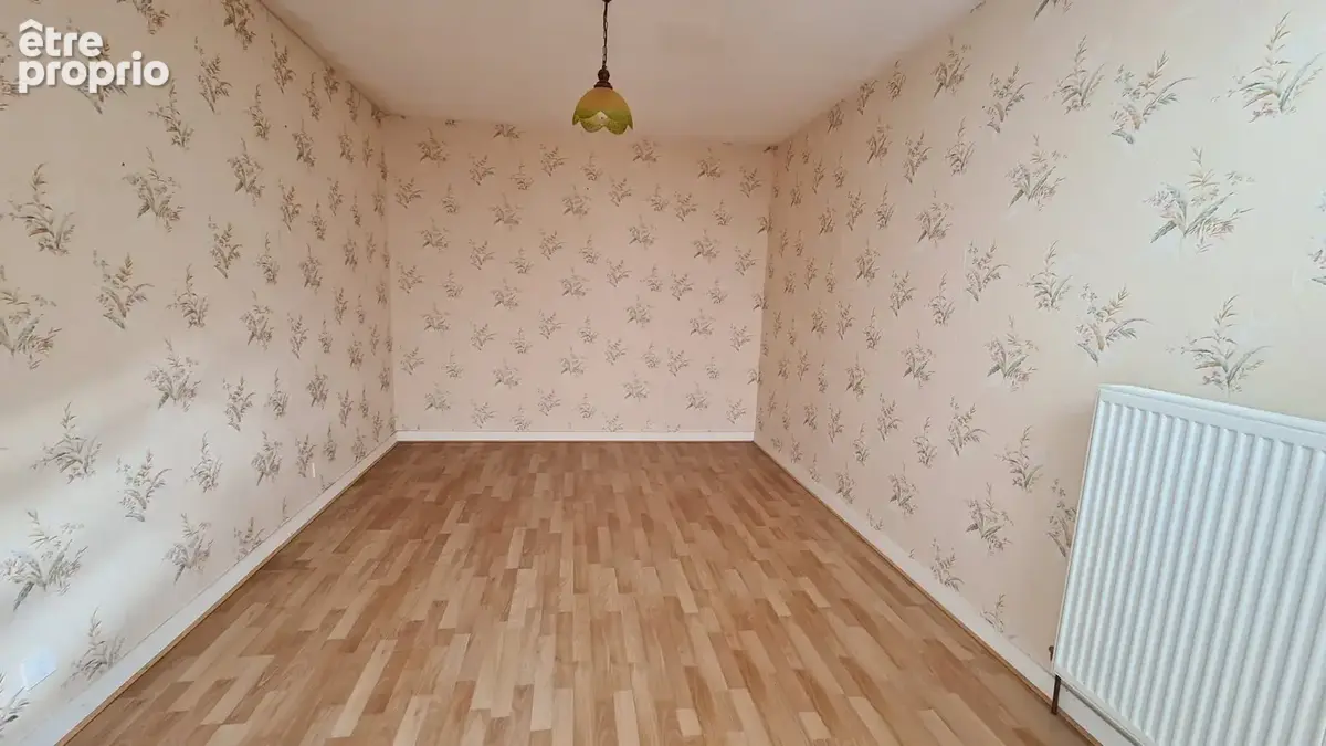 A vendre à Vichy Maison 3 pièces de plain-pied avec sous-sol et garage. - photo 10