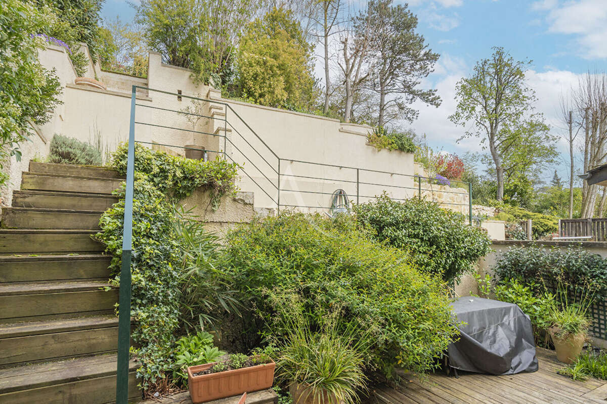 Appartement à GARCHES