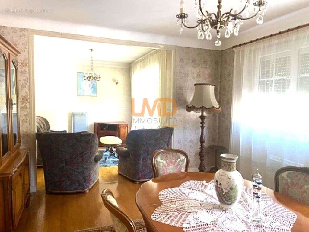 Grande maison avec piscine - photo 8