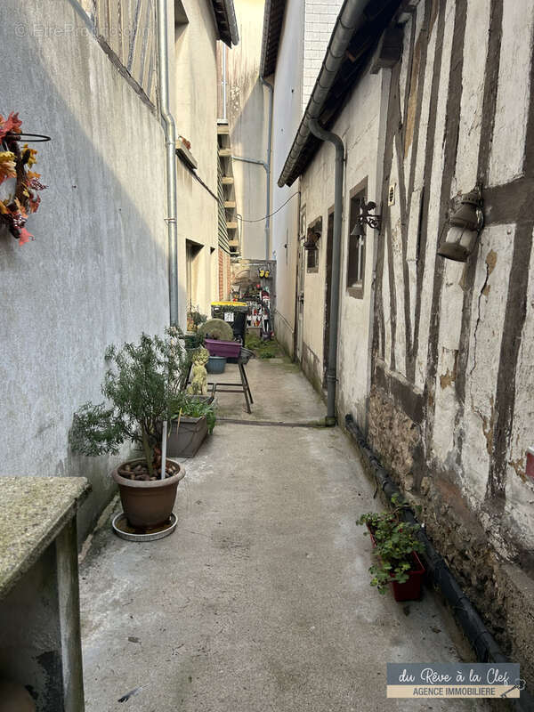 Maison à THIBERVILLE