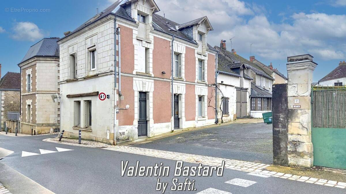 Photo 1 - Maison à SAINT-MARTIN-LE-BEAU