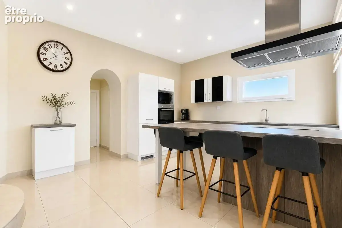 Maison de 5 pièces de 176 m² situé à Chabeuil - photo 11