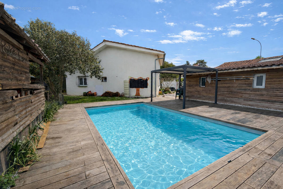 Maison à BEGLES
