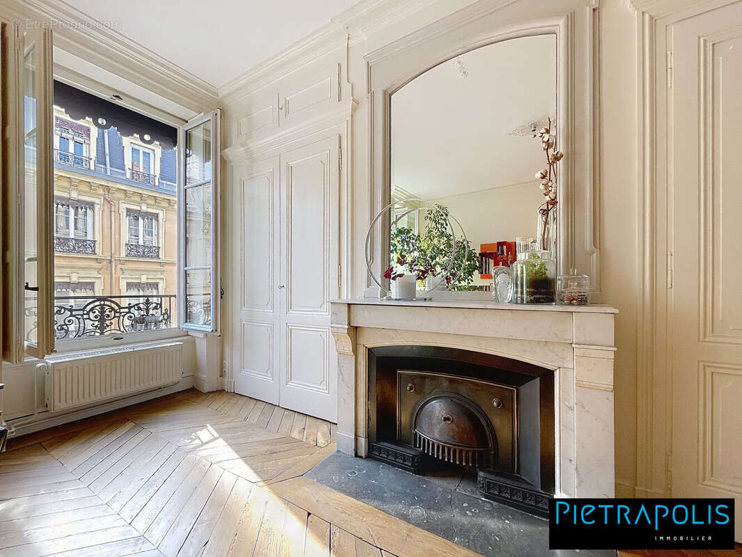 Appartement à LYON-2E