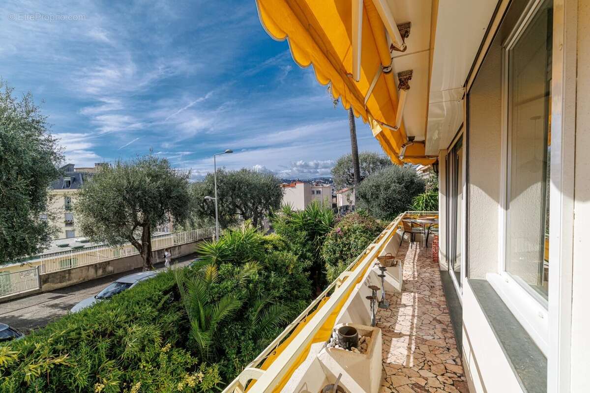 Appartement à NICE