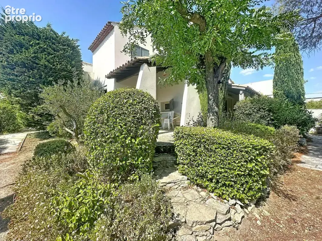 Sur les hauteurs d'aramon maison indivduelle t6 165m ² sur 886 m² - photo 4